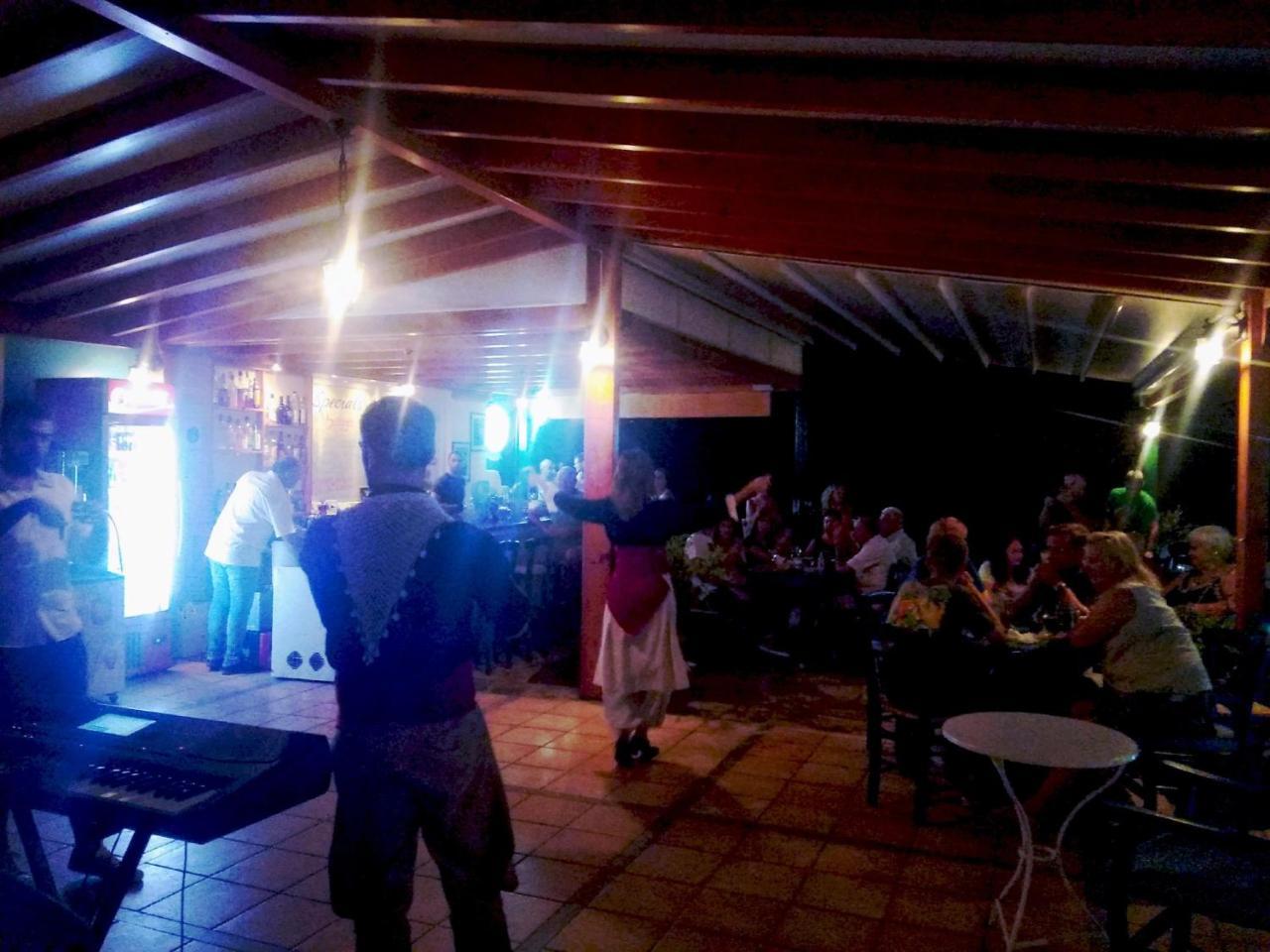 Appartamento Hiona Seaside Elounda Esterno foto