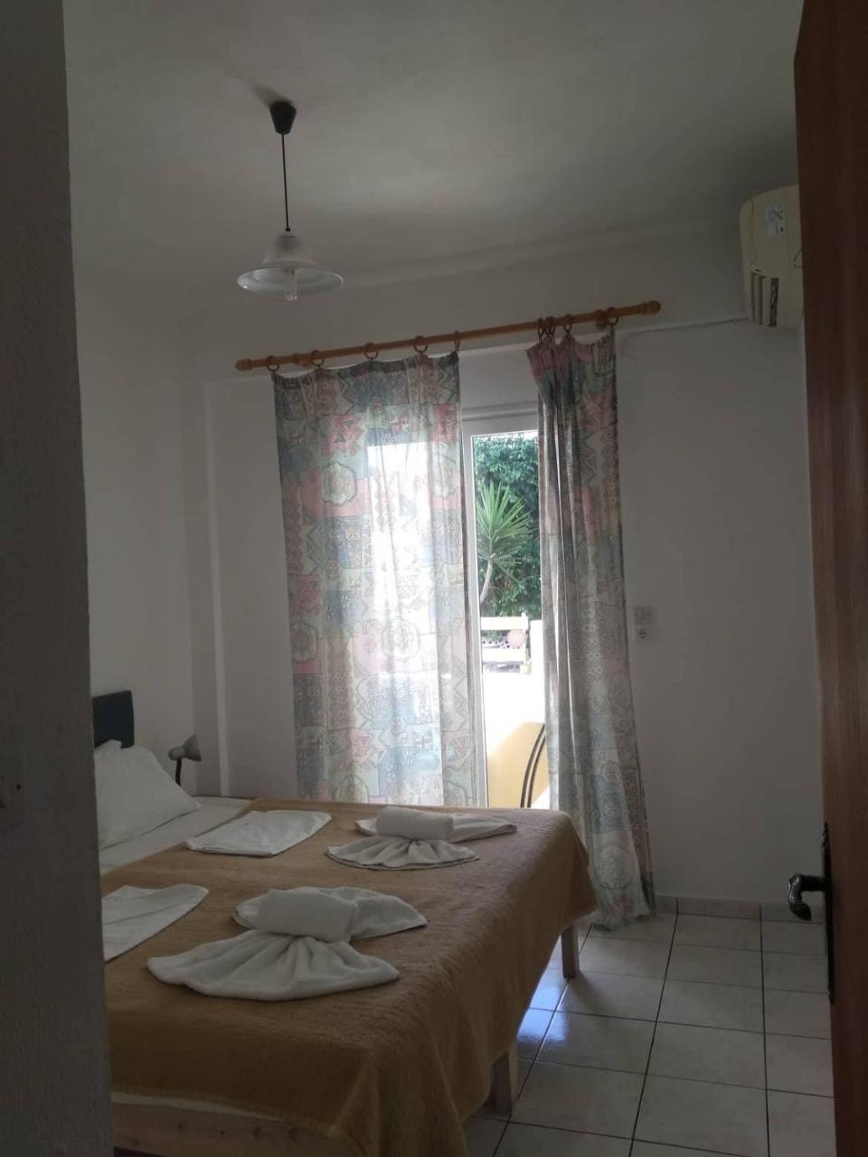 Appartamento Hiona Seaside Elounda Esterno foto