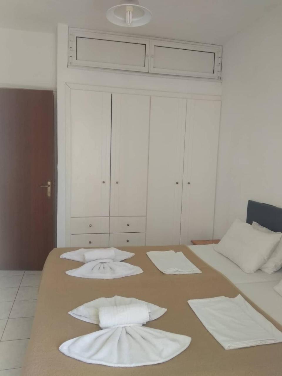 Appartamento Hiona Seaside Elounda Esterno foto