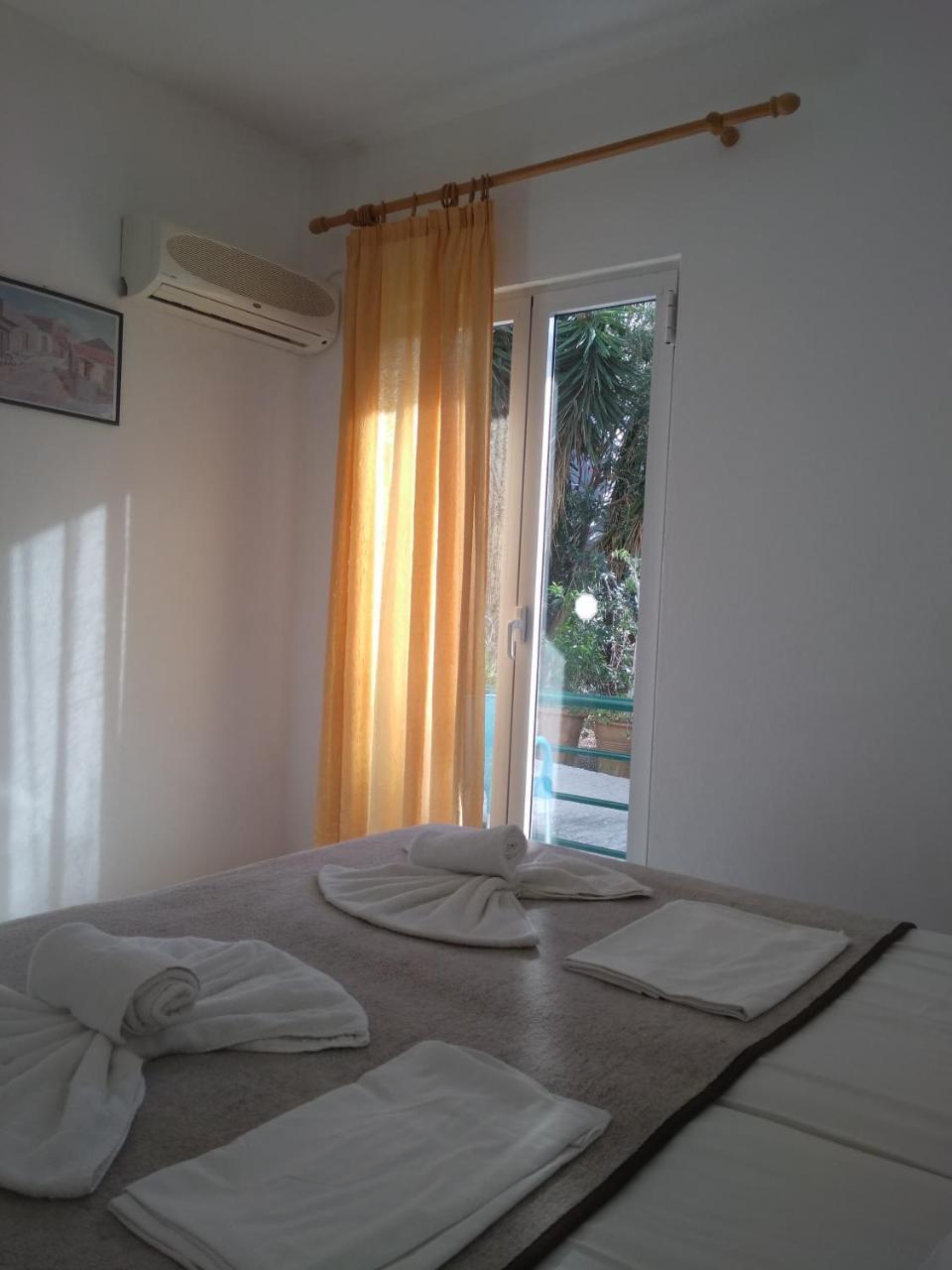 Appartamento Hiona Seaside Elounda Esterno foto